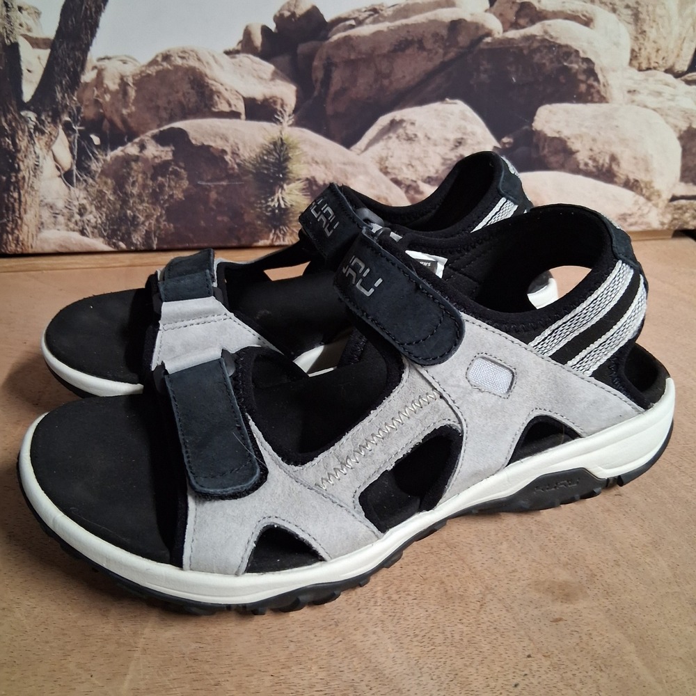 Kuru Kivi Womens Grey Black Suede Athletic Hiking Sandals Size 9